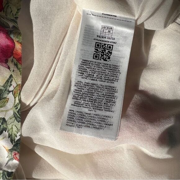 MARCIANO by Guess Floral Mini Dress
Size 0 - Picture 8 of 10